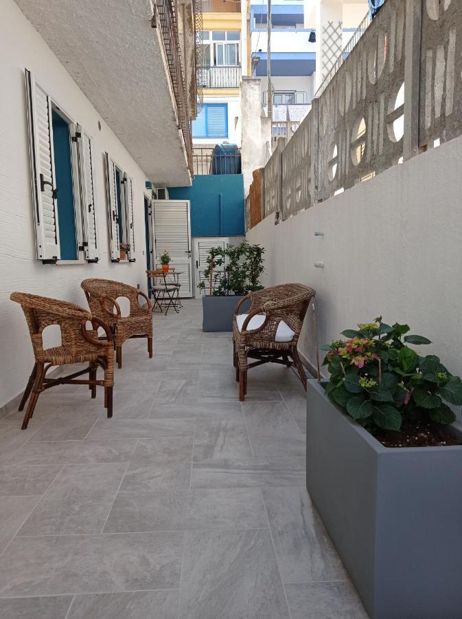 Monolocale Marizzola Apartment Кала Гононе Екстериор снимка