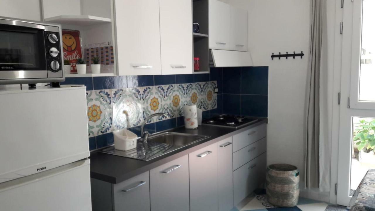 Monolocale Marizzola Apartment Кала Гононе Екстериор снимка